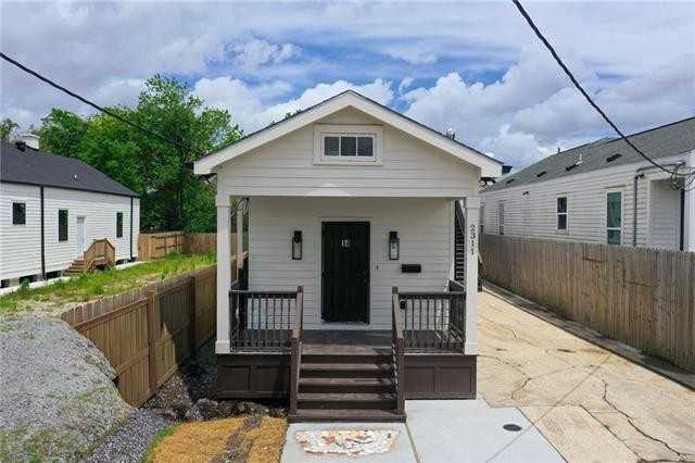 2311 Saint Anthony St #1B - Photo 7 of 7