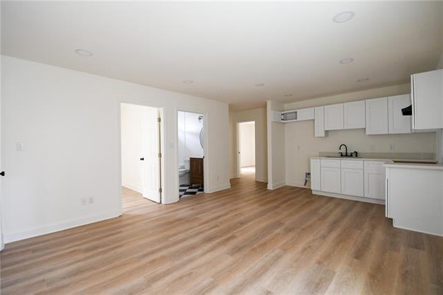 2311 Saint Anthony St #1B - Photo 6 of 7
