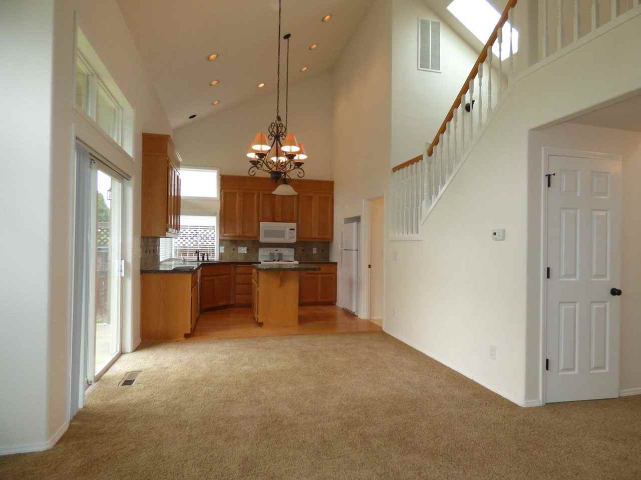 4443 Oregon Trail Ct Ne - Photo 6 of 50