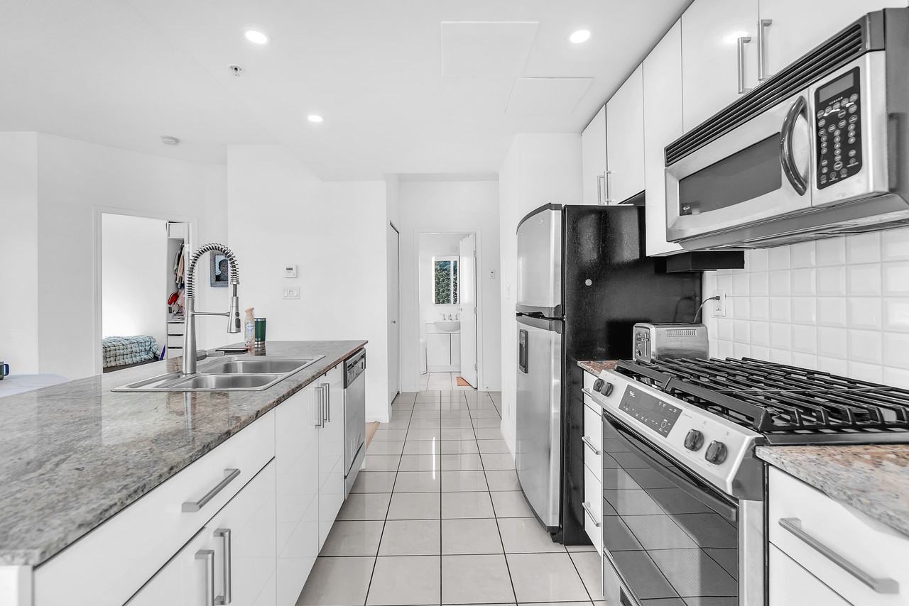 138 Esplanade Avenue #601 - Photo 6 of 31