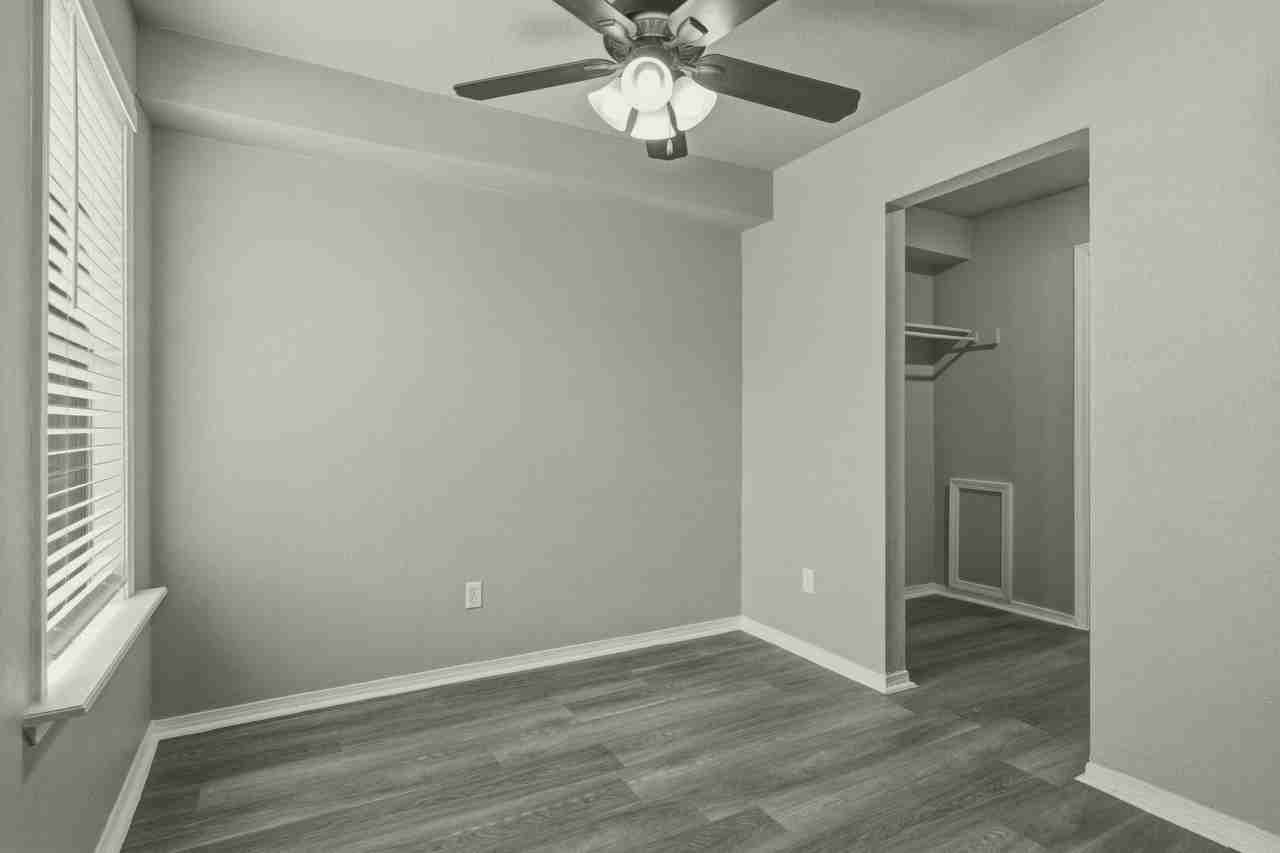 Timberwood Apartments - Photo 6 of 27