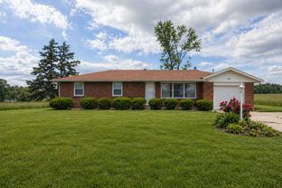 1213 Smiley Ln - Photo 1 of 1