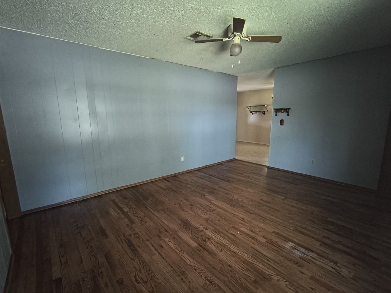 140 Ridgecrest Rd #1 - Photo 7 of 26