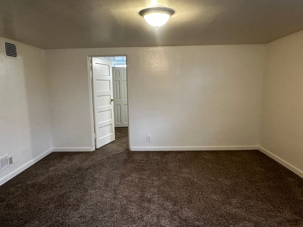1809 10th Avenue - Photo 4 of 50