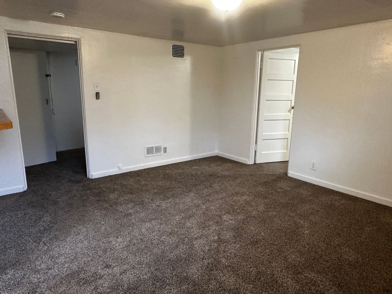 1809 10th Avenue - Photo 5 of 50