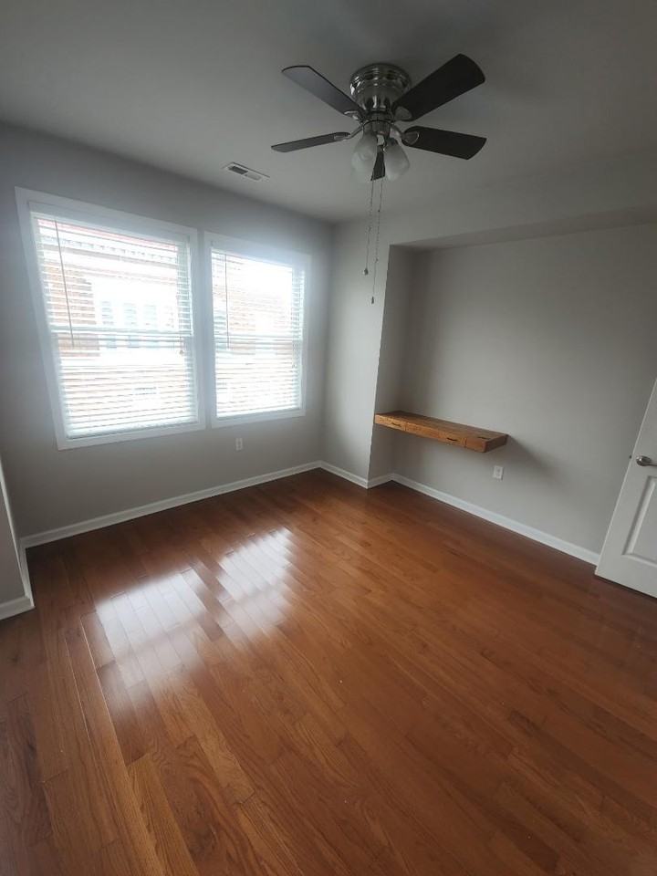 526 N Market St #301 - Photo 6 of 13