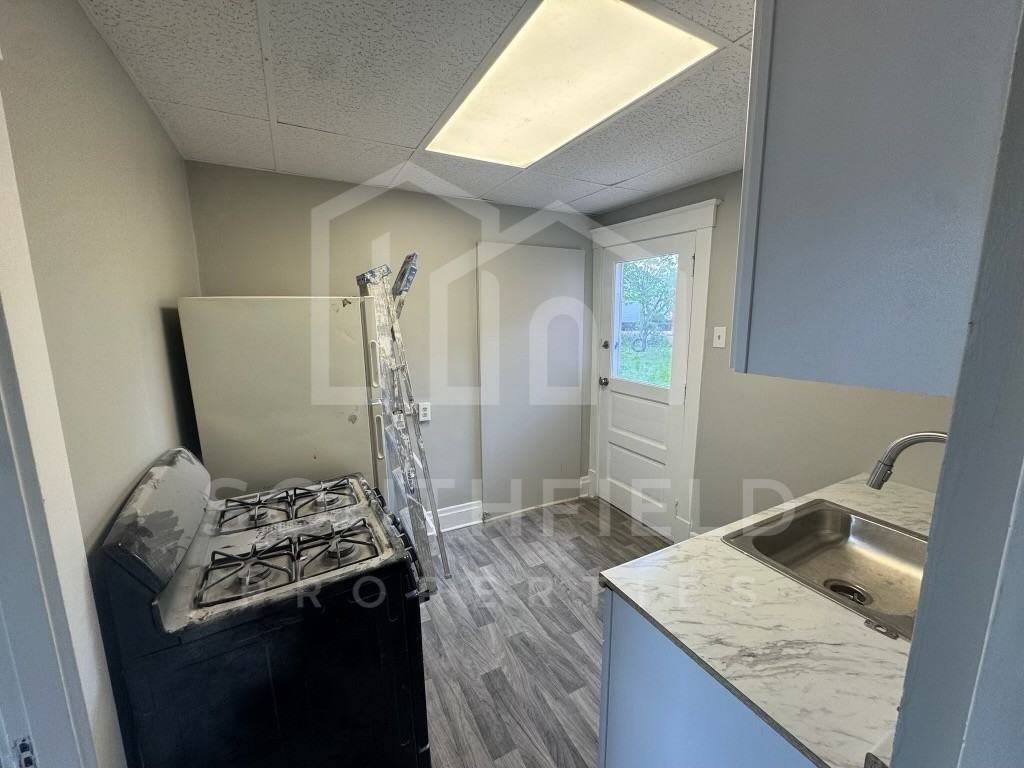 3735 Lovell Ave #1 - Photo 3 of 26