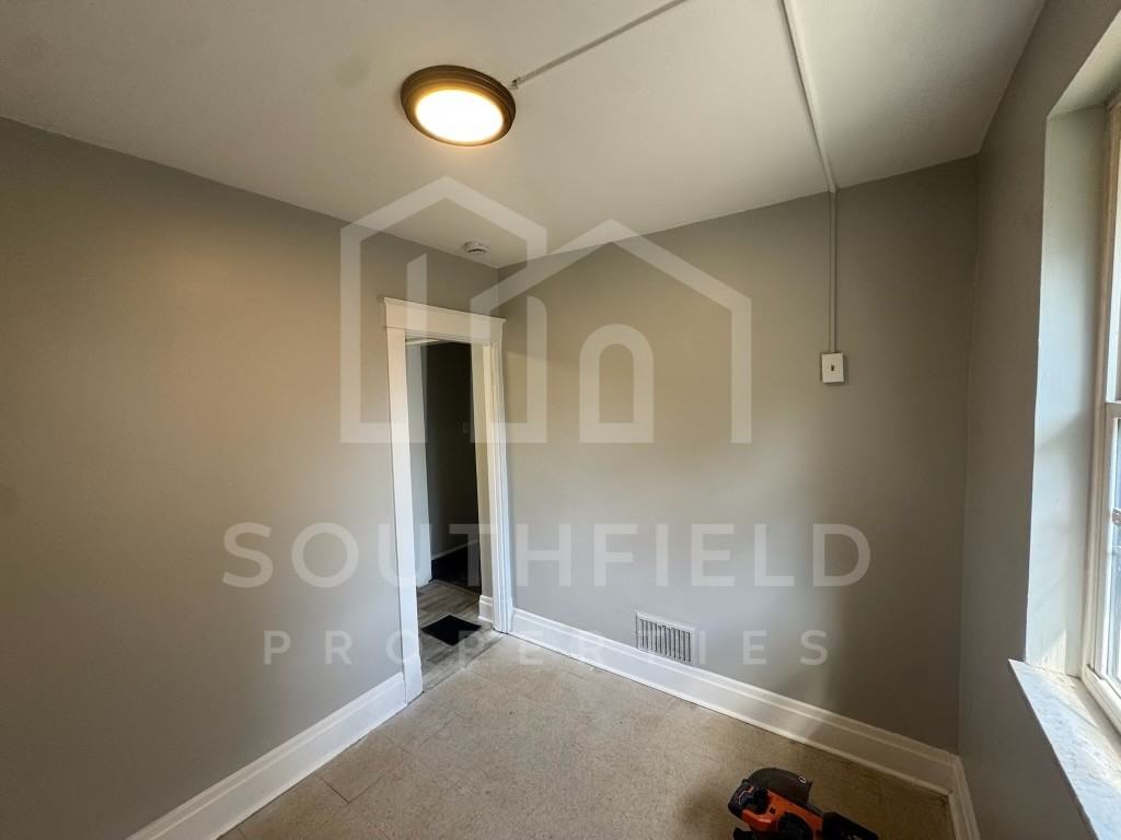 3735 Lovell Ave #1 - Photo 5 of 26