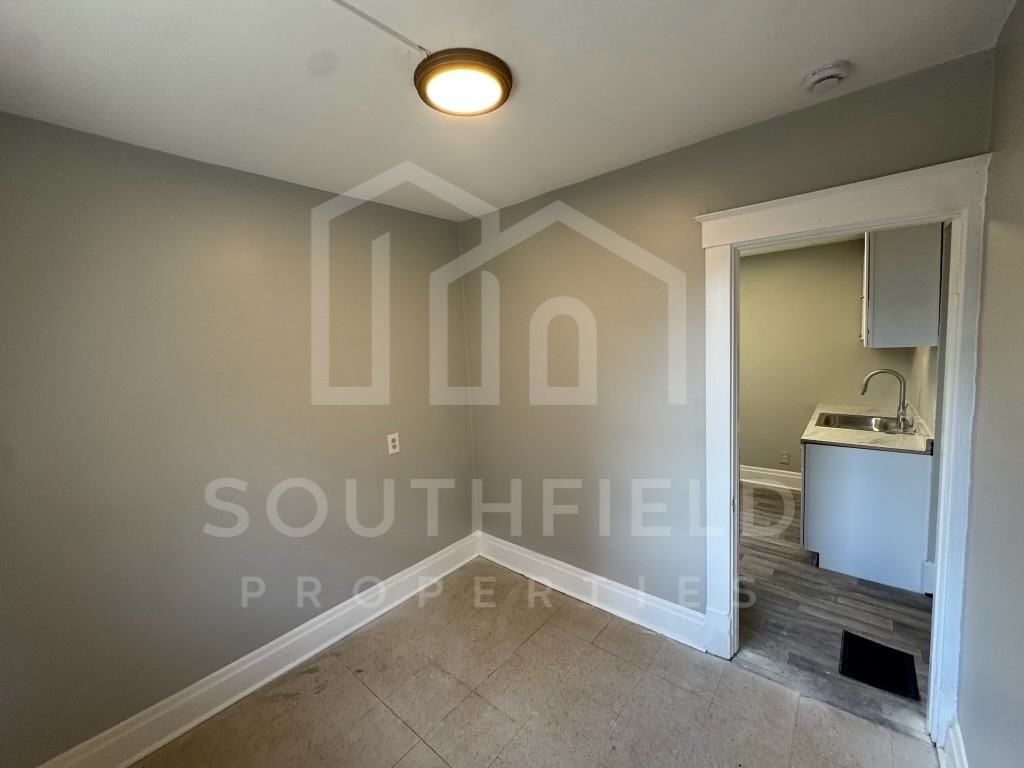 3735 Lovell Ave #1 - Photo 6 of 26