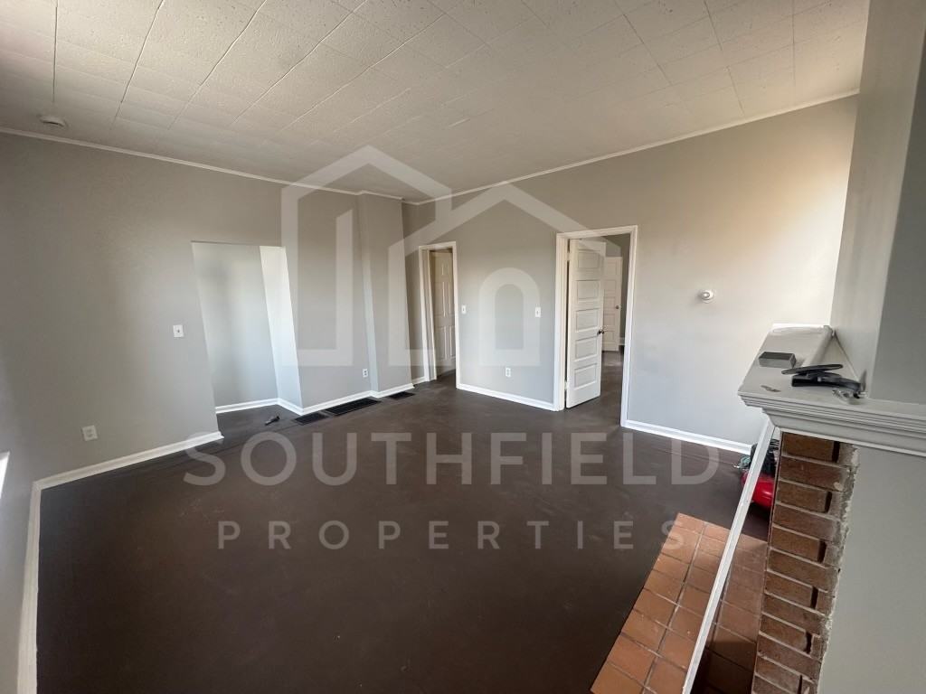 3735 Lovell Ave #1 - Photo 3 of 24
