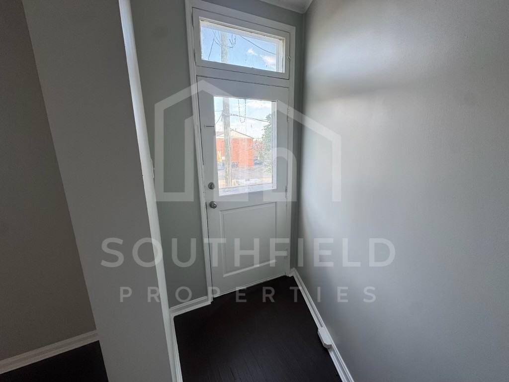 3735 Lovell Ave #1 - Photo 4 of 24