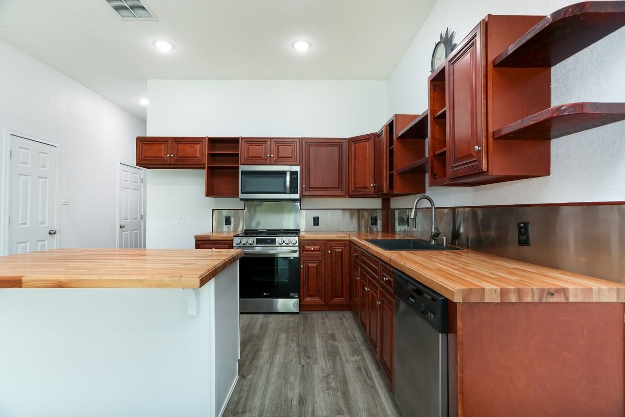 8611 Key Windy Way #2 - Photo 6 of 20