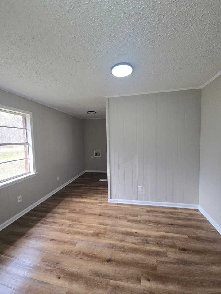 134 Young St #1 - Photo 2 of 13