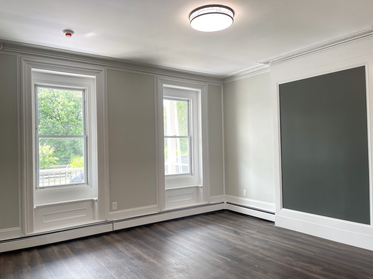 53 S Clover St #1 - Photo 3 of 22