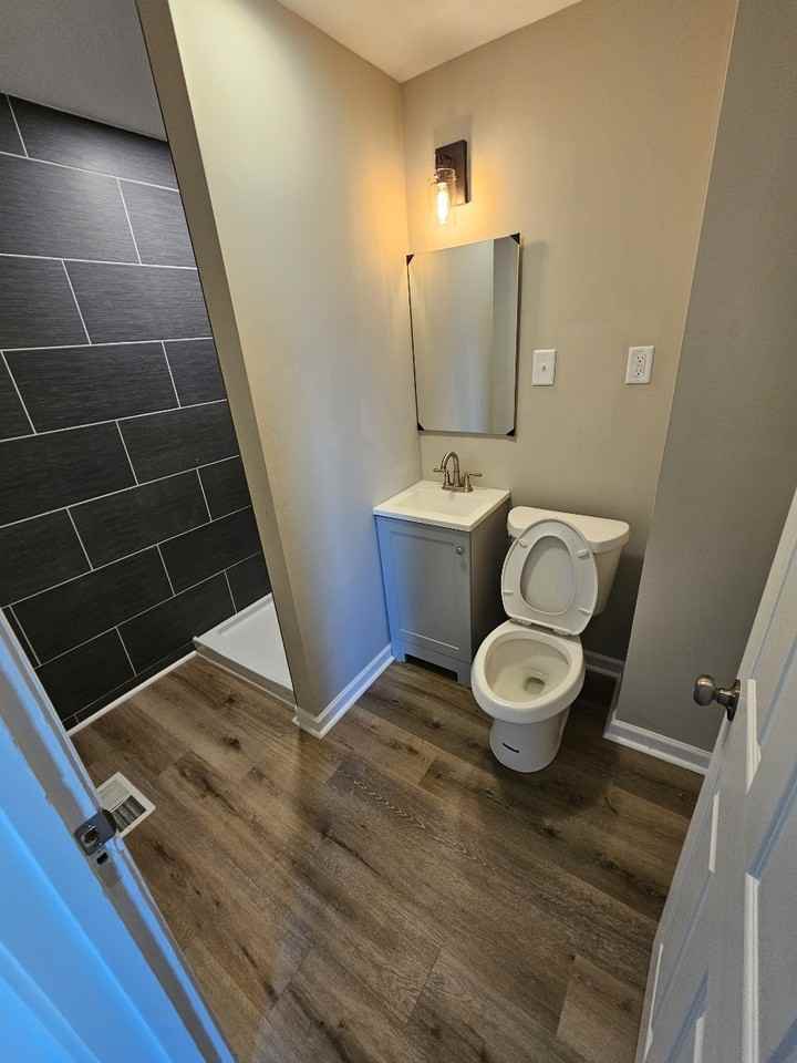 1420 22nd Ave #2E - Photo 3 of 11