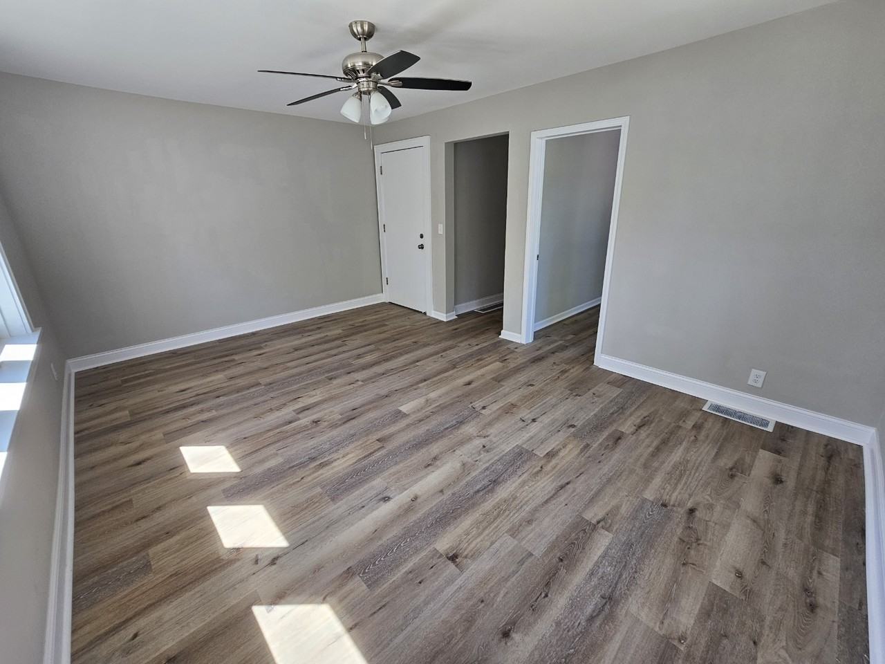 1420 22nd Ave #2E - Photo 5 of 11