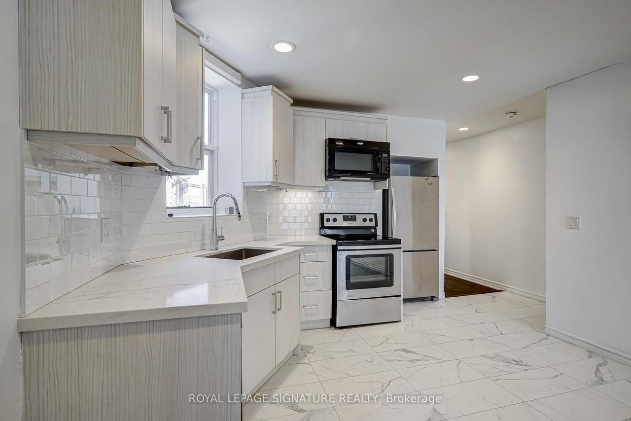 1116 College Street #3rd Fl - Photo 2 of 16