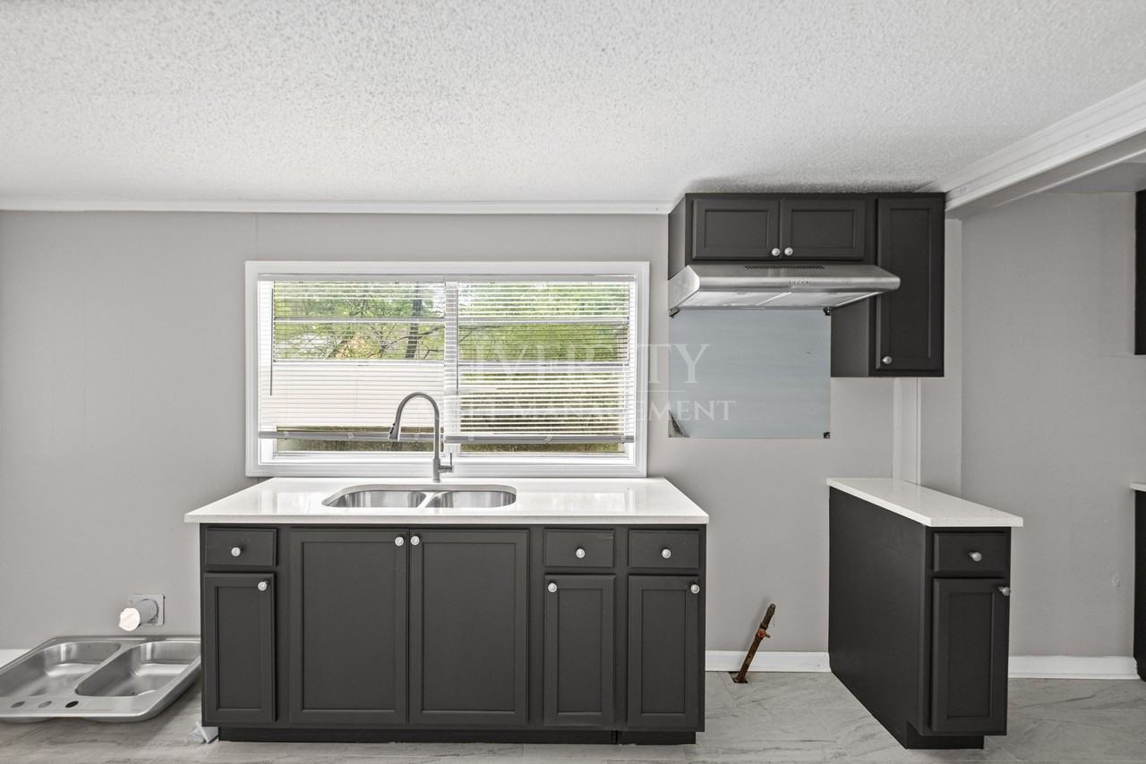 4078 Dunn Rd #1 - Photo 5 of 13