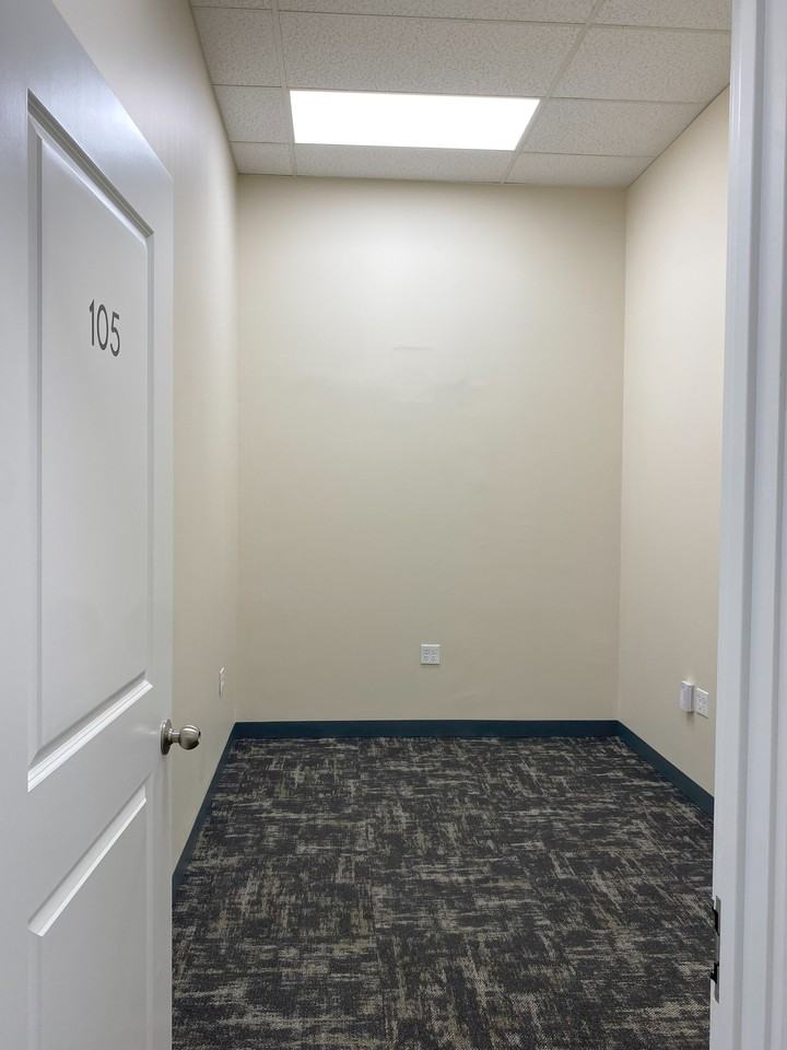 100 Larrabee Road - 106Suite 150 #106 - Photo 3 of 9