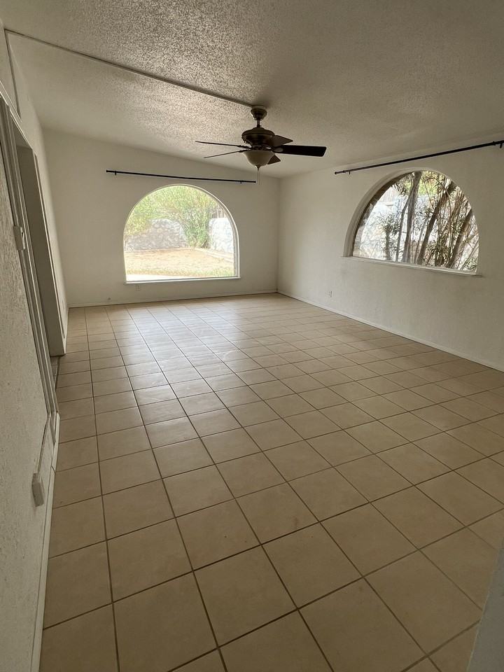 10301 Album Ave #1 - Photo 5 of 18