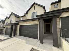 featured image of 222 E Glencoe Dr