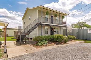featured image of 549 California Ave #1