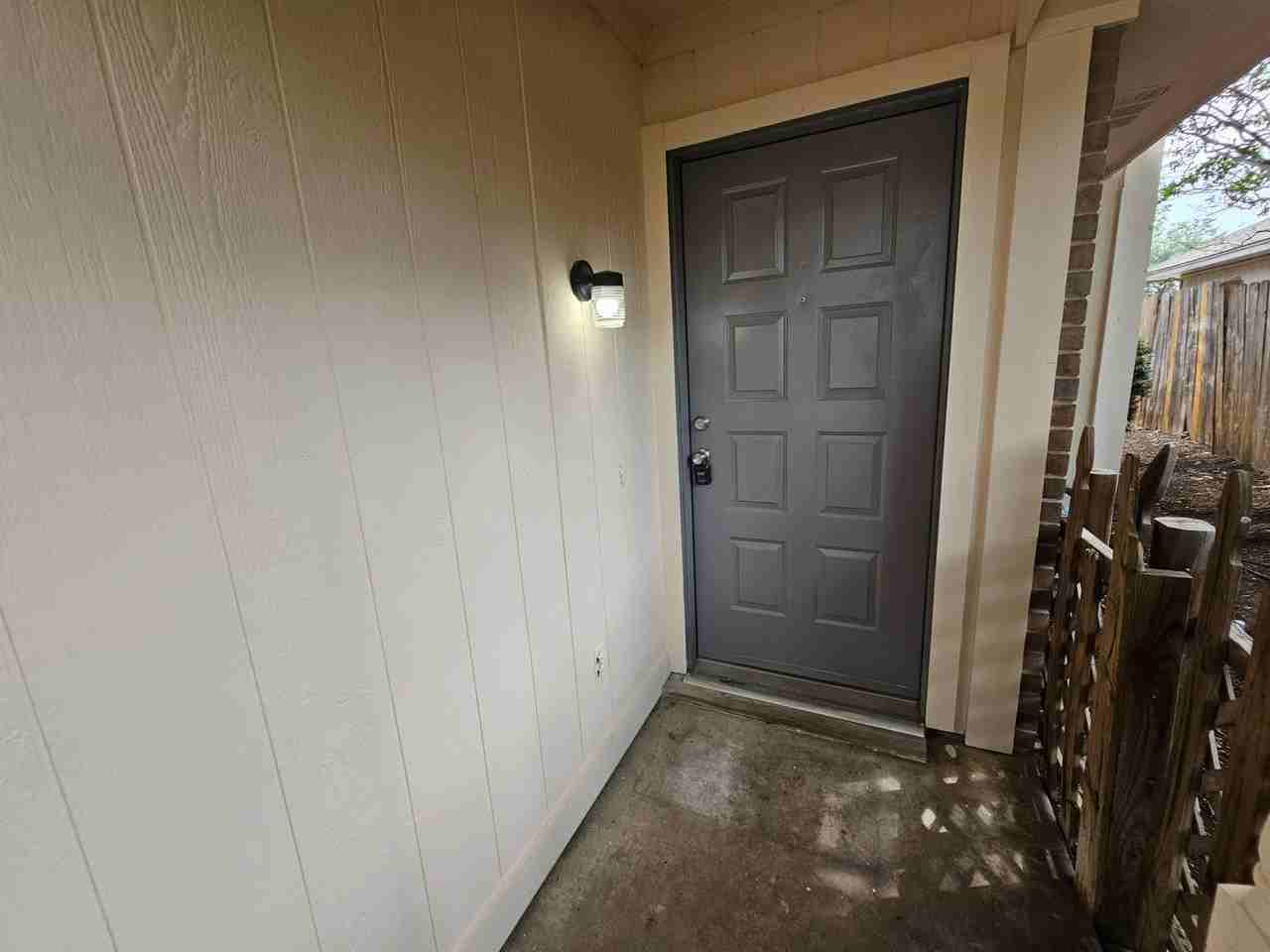 311 Bryant Ln - Photo 2 of 23