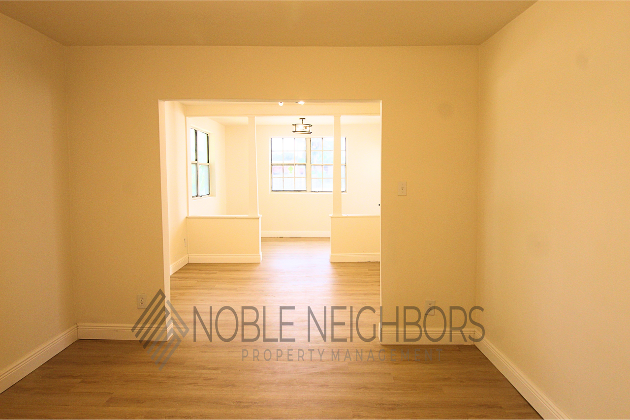 1227 W 3rd St #1 - Photo 3 of 18