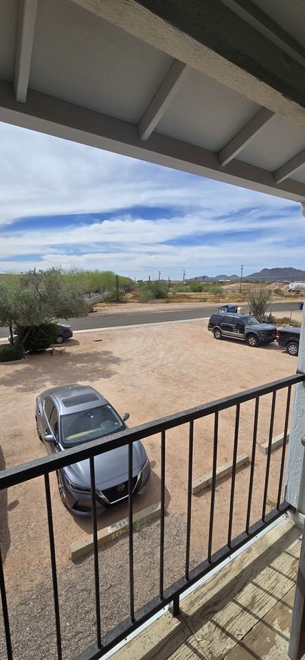 111 S Outpost Rd #4 - Photo 5 of 20