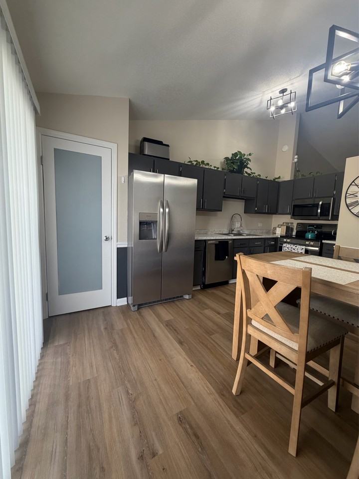 910 Brett Drive - 9Unit 9 #9 - Photo 5 of 14