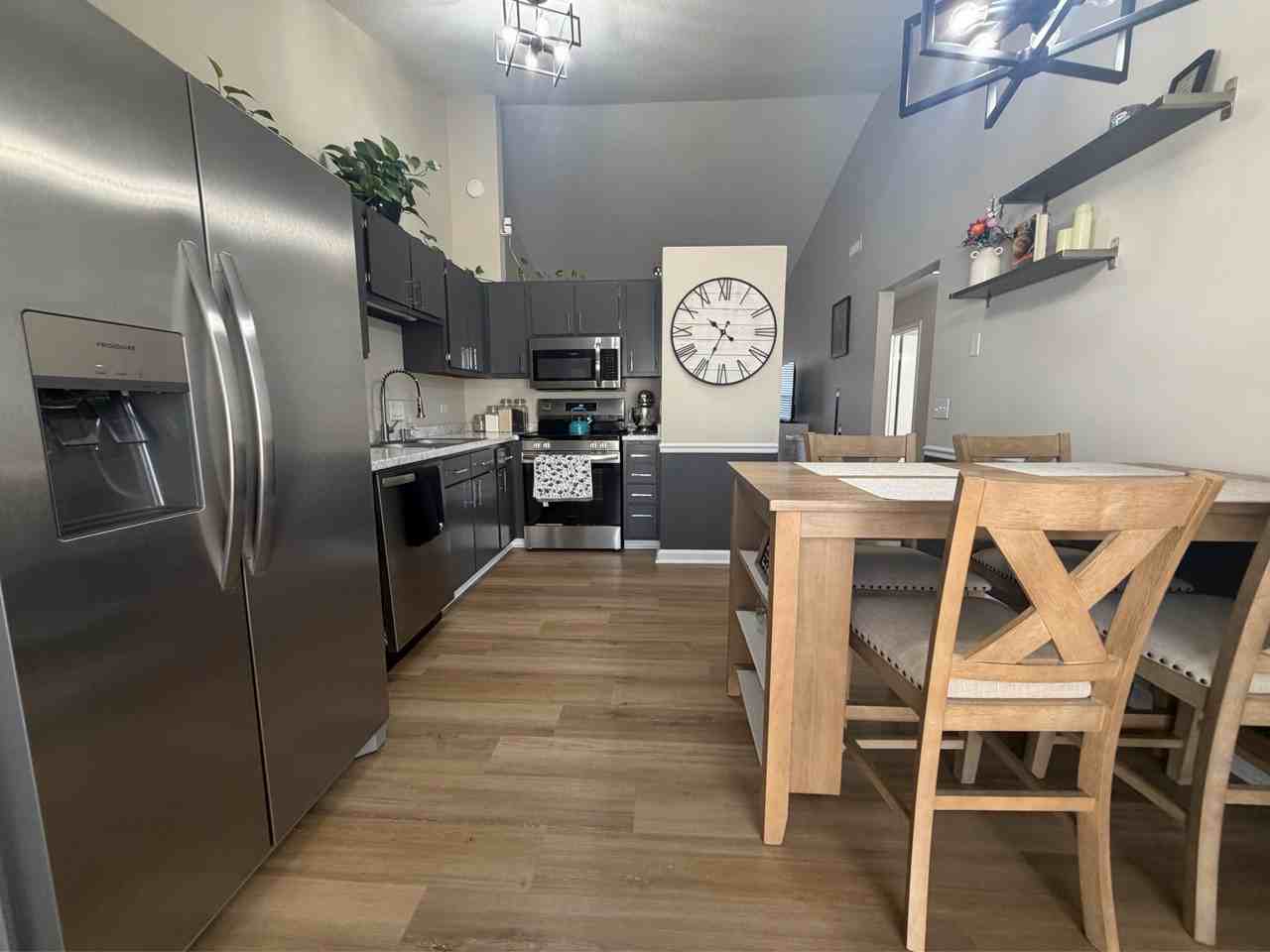 910 Brett Drive - 9Unit 9 #9 - Photo 6 of 14