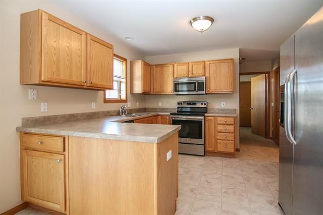 3406 Keswick Ct - Photo 6 of 15