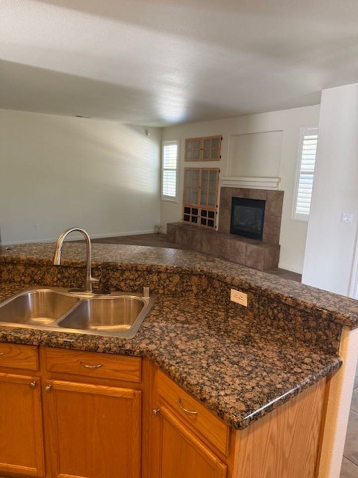 10665 Blue Moon Ct - Photo 7 of 33
