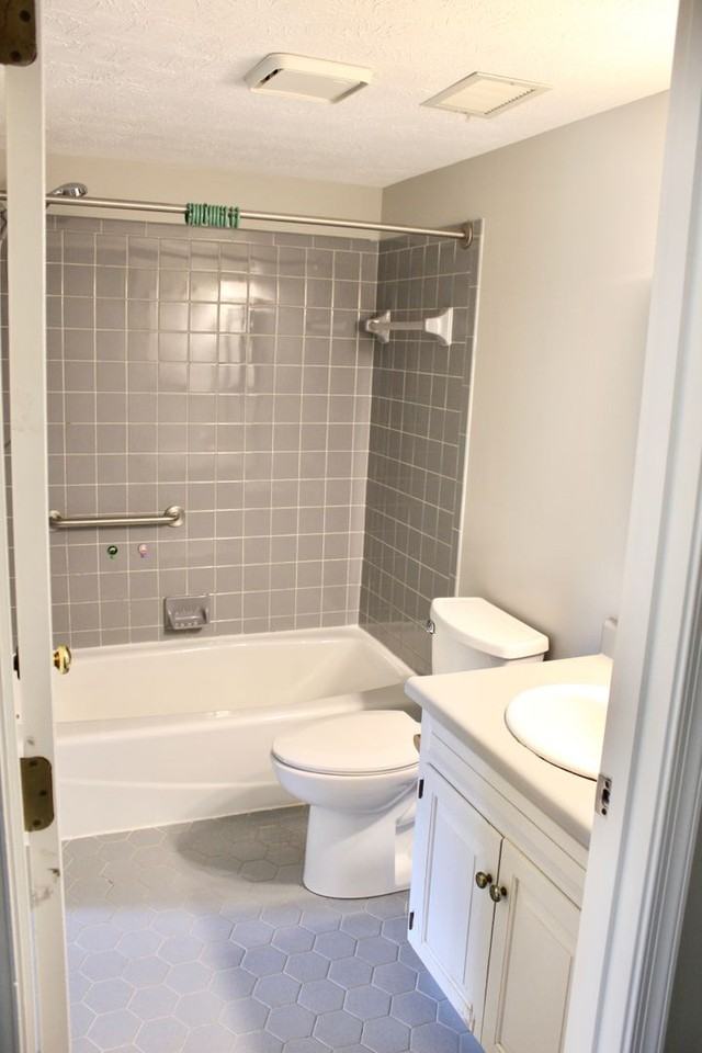 736 Woodland Dr - Photo 7 of 29