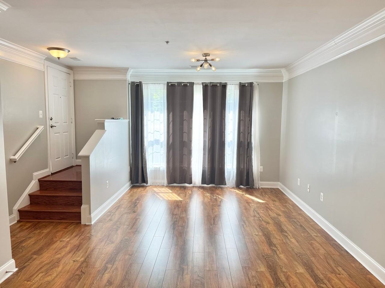 2304 Margraf Cir - Photo 6 of 26