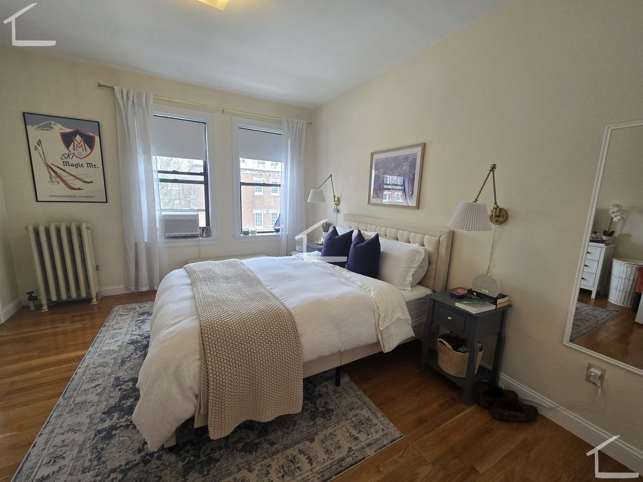 12 Park Vale Ave