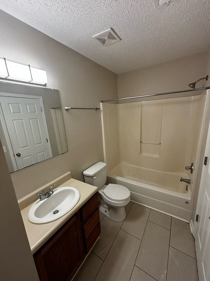 216 S Mulberry StreetUnit 4 #4 - Photo 7 of 8