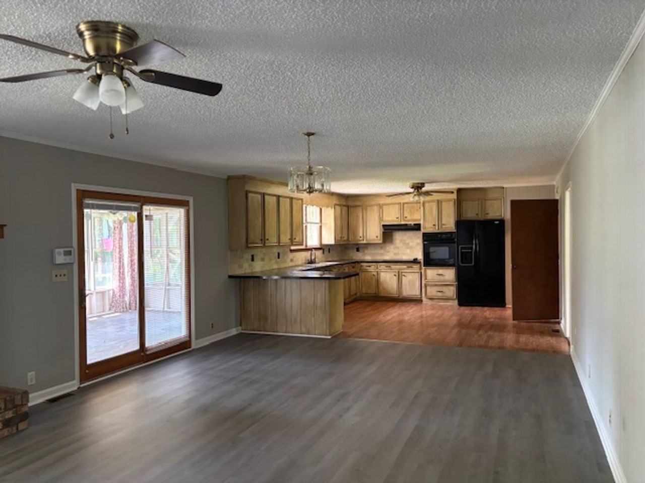 3312 Parsons St - Photo 2 of 11