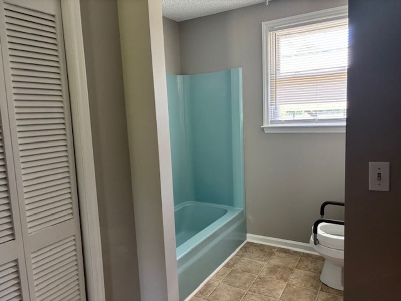 3312 Parsons St - Photo 7 of 11