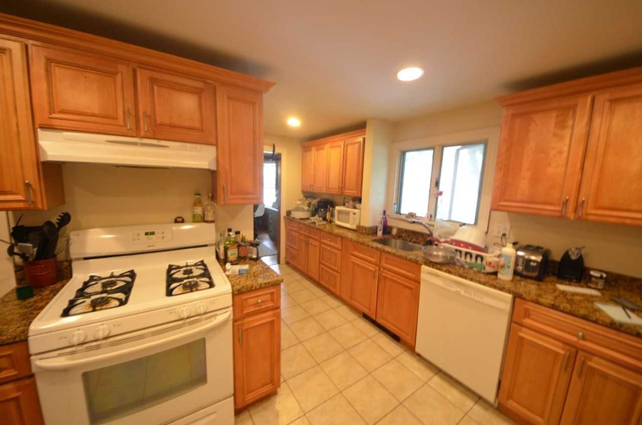 6 Oliva Rd - Photo 7 of 10