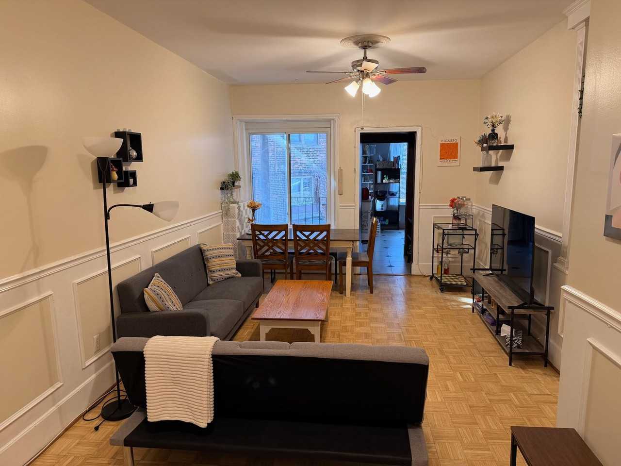 1710 Commonwealth Ave - Photo 2 of 9