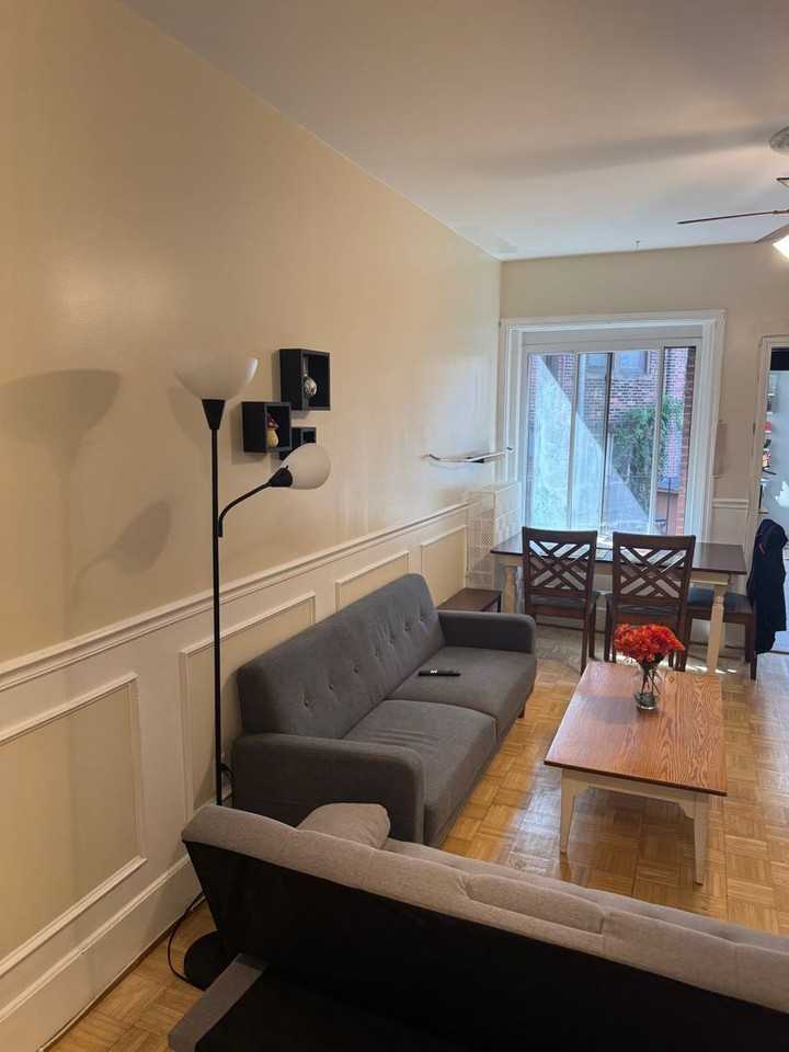 1710 Commonwealth Ave - Photo 4 of 9