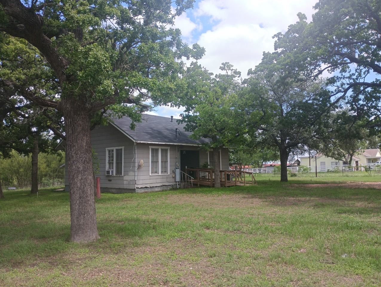 1541 W Austin St #1 - Photo 2 of 2