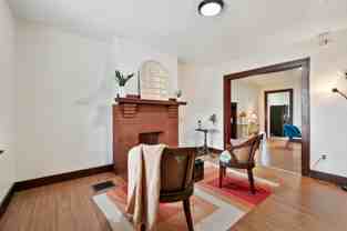 2241 1/2 Hawthorne Ave #1 - Photo 1 of 1