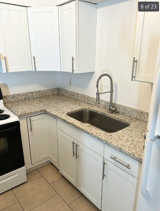 1242 NW 8th Ave7 #7 - Photo 5 of 11