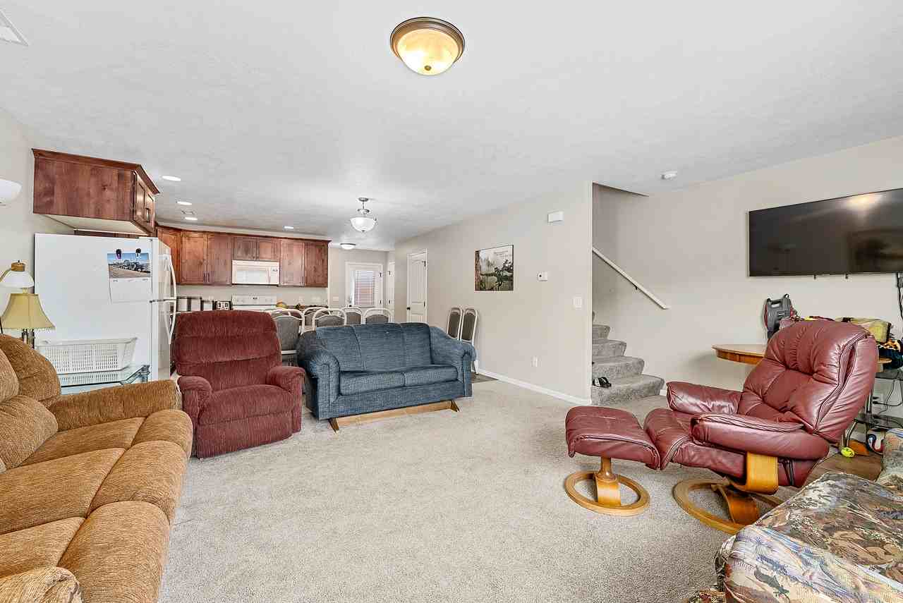 1030 N Main AveUnit C #C - Photo 3 of 34