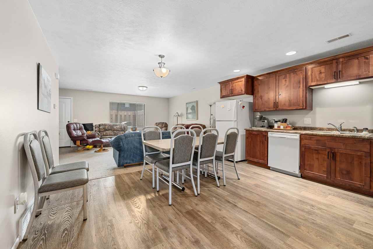 1030 N Main AveUnit C #C - Photo 5 of 34