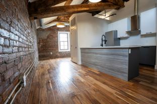 85 402-85 King Street East #402 - Photo 1 of 1