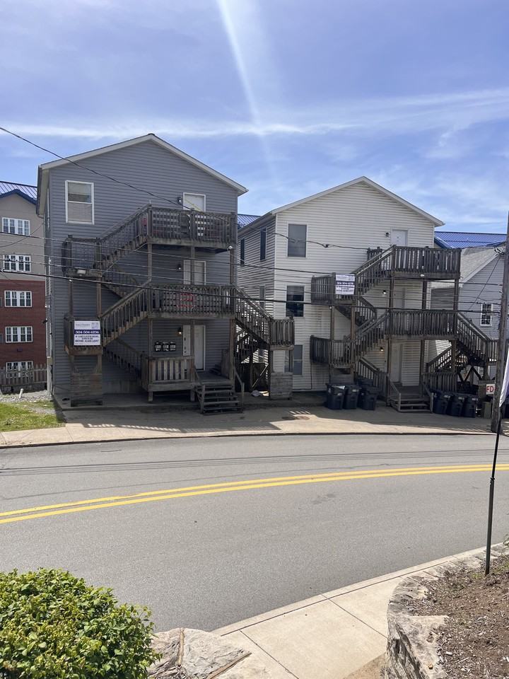 334 Willey St #A - Photo 2 of 3