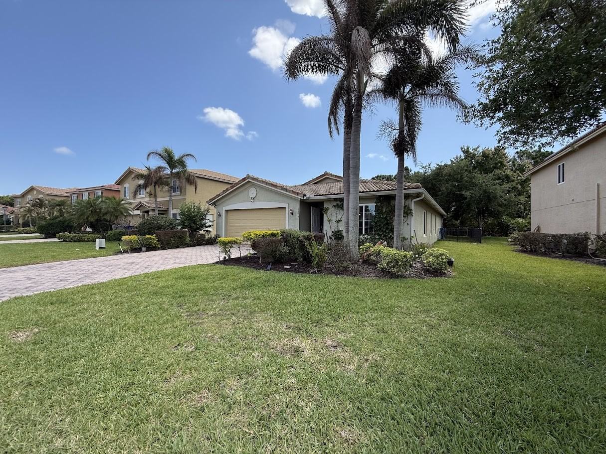 5574 43rd Ct #1 - Photo 2 of 35
